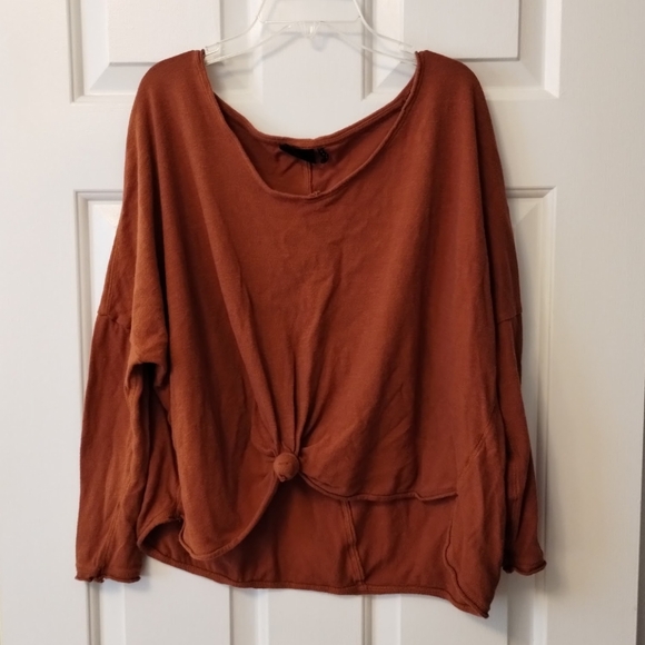 Urban Outfitters Oversized 3/4 sleeve tee - Picture 2 of 7